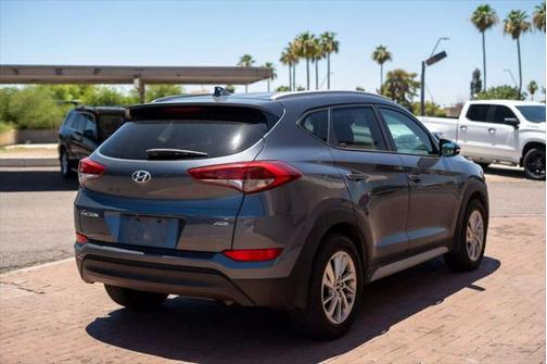 2017 Hyundai TUCSON SE Plus