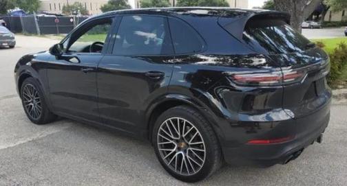 2021 Porsche Cayenne Sport Utility 4D