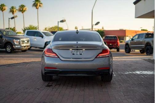 2020 Genesis G70 2.0T RWD