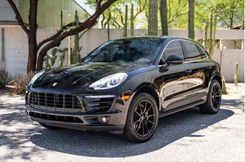 2017 Porsche Macan Base