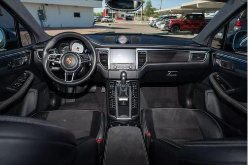 2018 Porsche Macan GTS