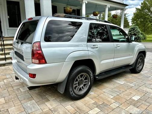 2004 Toyota 4Runner SR5