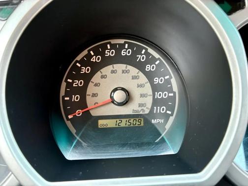 2004 Toyota 4Runner SR5