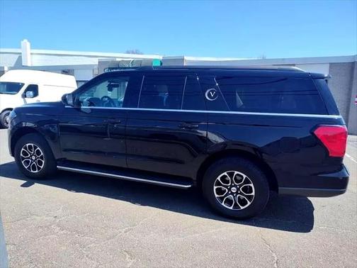 2022 Ford Expedition Max XLT