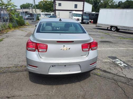 2013 Chevrolet Malibu 1LS