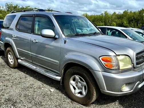 2002 Toyota Sequoia SR5