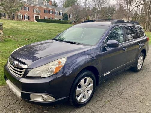 2011 Subaru Outback 3.6 R Premium