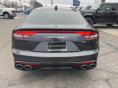 2023 Kia Stinger GT-Line