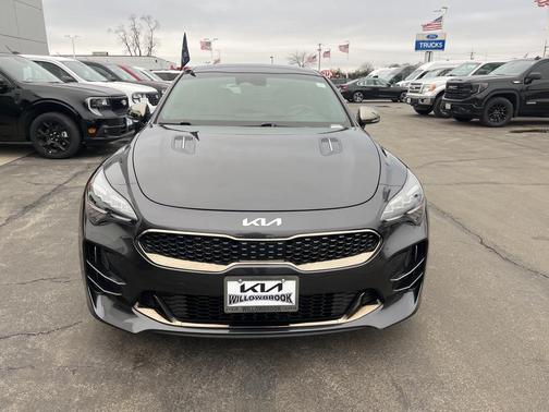 2023 Kia Stinger GT-Line