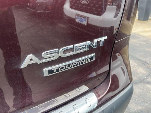 Dark Mahogany Pearl 2023 Subaru Ascent Touring 7-Passenger