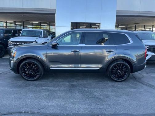 Gravity Gray 2022 Kia Telluride SX