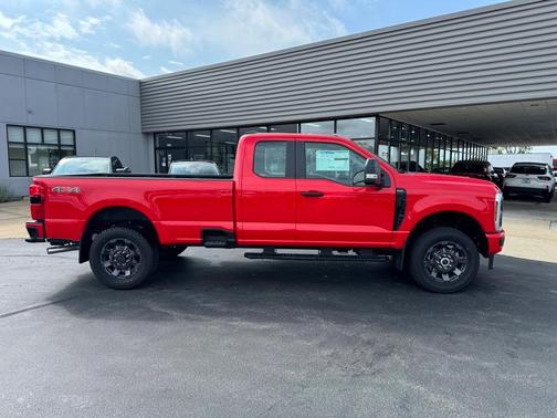 2025 Ford F-350 XL