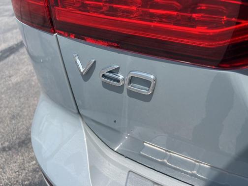 Gray 2024 Volvo V60 Cross Country B5 Ultimate