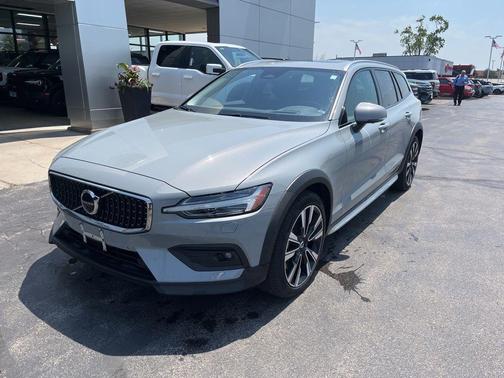 Gray 2024 Volvo V60 Cross Country B5 Ultimate