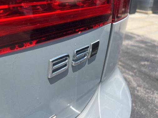 Gray 2024 Volvo V60 Cross Country B5 Ultimate