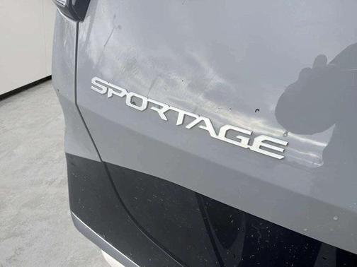 2023 Kia Sportage SX