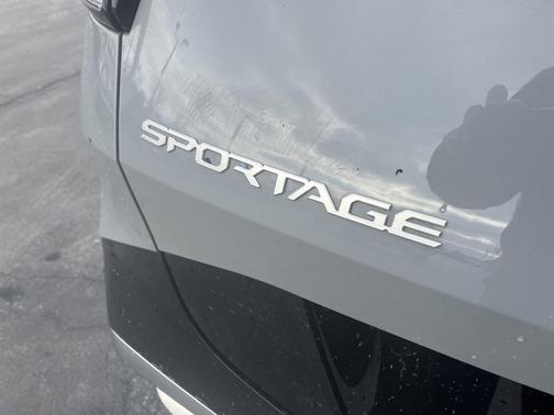 2023 Kia Sportage SX