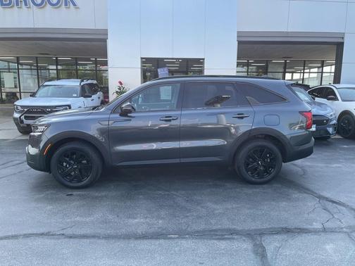 2021 Kia Sorento S