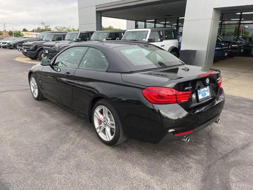 Black Sapphire Metallic 2019 BMW 440 i xDrive