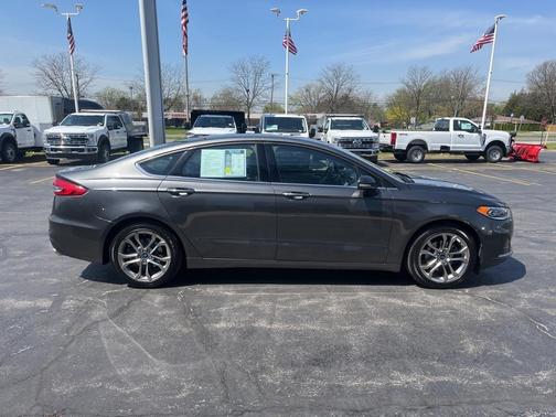 2020 Ford Fusion SEL