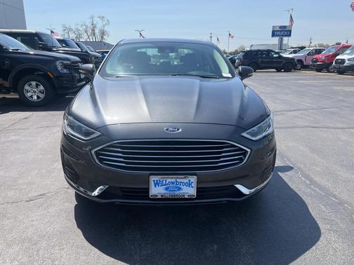 2020 Ford Fusion SEL