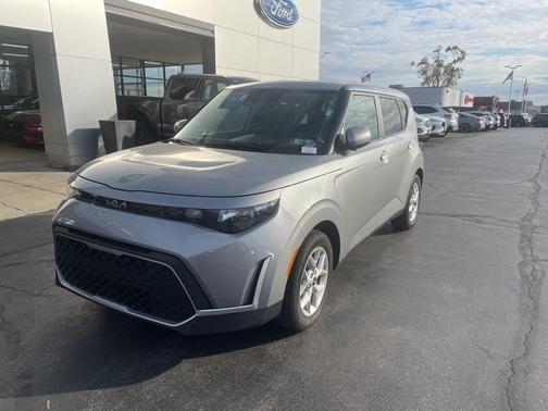 2023 Kia Soul LX