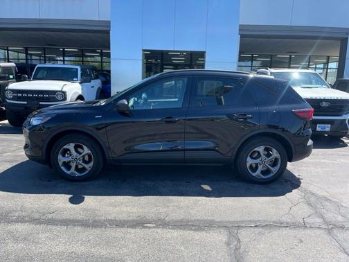 Black Metallic 2025 Ford Escape ST-Line