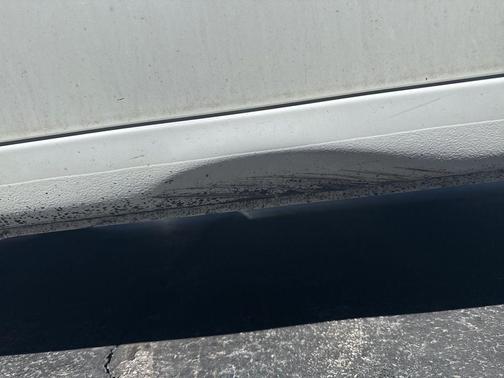 Clear White 2018 Kia Forte LX