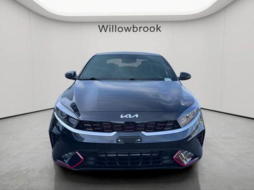 Aurora Black Pearl 2023 Kia Forte GT-Line