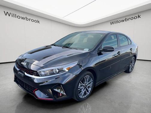 Aurora Black Pearl 2023 Kia Forte GT-Line