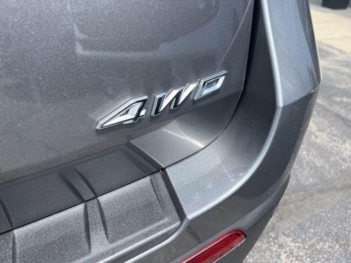Gray Metallic 2025 Ford Explorer ST-Line