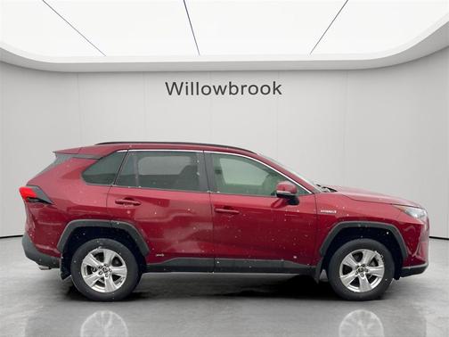 2021 Toyota RAV4 Hybrid LE
