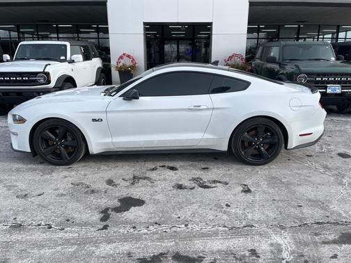 2022 Ford Mustang GT Premium