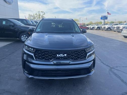 2023 Kia Sorento S
