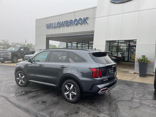 2023 Kia Sorento S