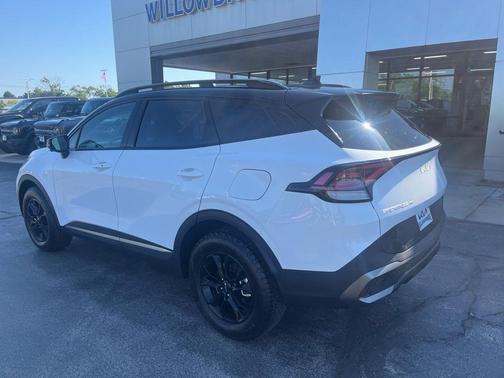 Glacier White Pearl 2024 Kia Sportage X-Pro Prestige