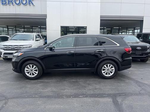 2019 Kia Sorento L