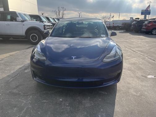 2023 Tesla Model 3 Performance
