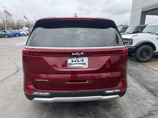 Flare Red 2023 Kia Carnival EX