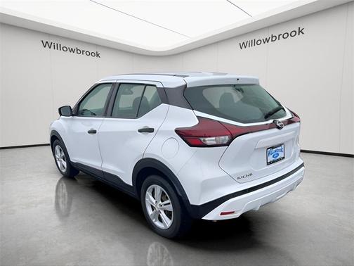 2022 Nissan Kicks S