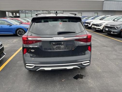 2023 Kia Seltos EX