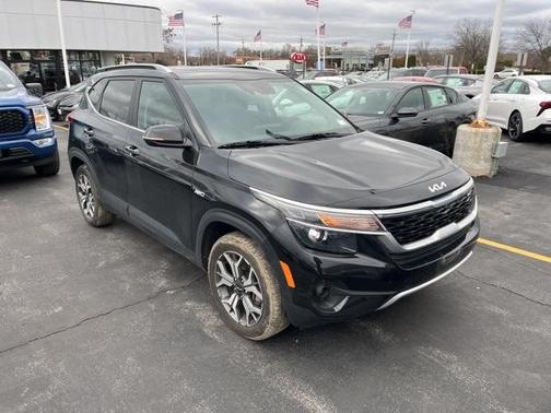 2023 Kia Seltos EX