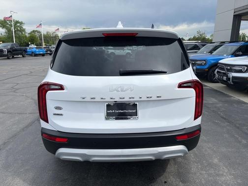 2022 Kia Telluride LX