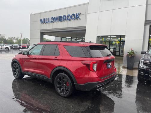2022 Ford Explorer ST