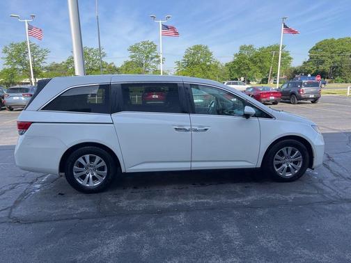 White 2015 Honda Odyssey EX-L