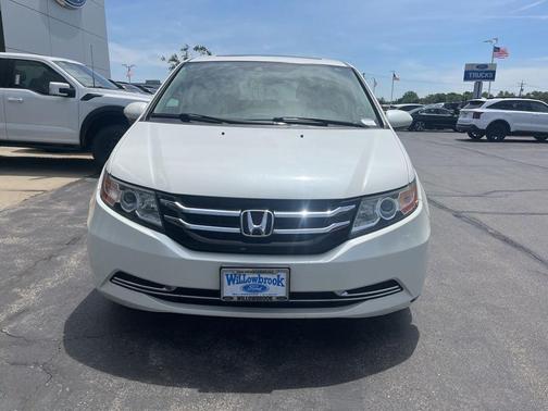 White 2015 Honda Odyssey EX-L