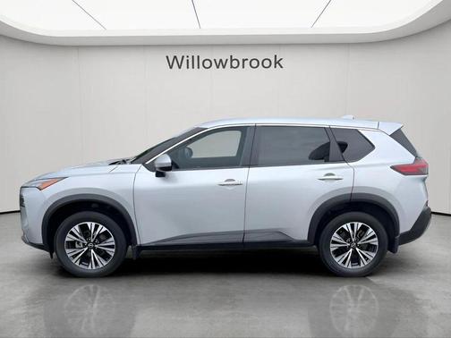 Brilliant Silver Metallic 2023 Nissan Rogue SV