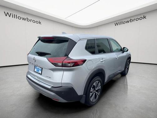 Brilliant Silver Metallic 2023 Nissan Rogue SV