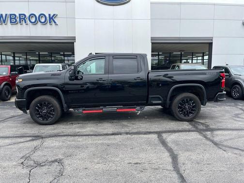 Black 2025 Chevrolet Silverado 2500 LT