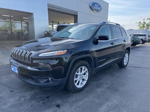 Diamond Black 2018 Jeep Cherokee Latitude Plus